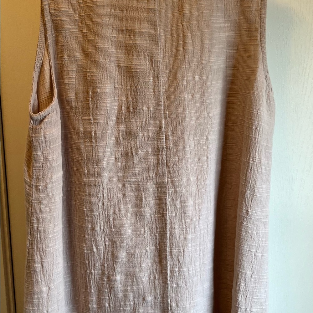 Focus Women's Light Taupe Textured Scoop Neck Top - M